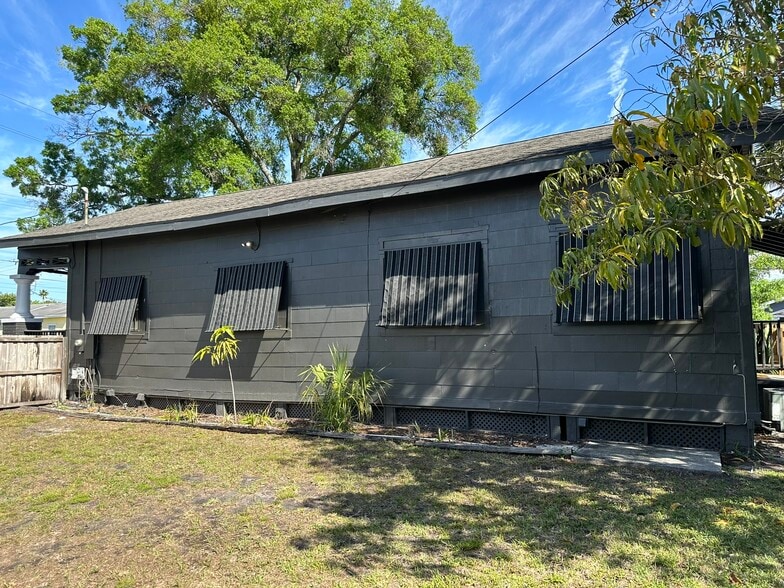 2009 N Armenia Ave, Tampa, FL for lease - Building Photo - Image 3 of 8