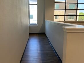 320 S Oak St, Roanoke, TX for lease Interior Photo- Image 1 of 22