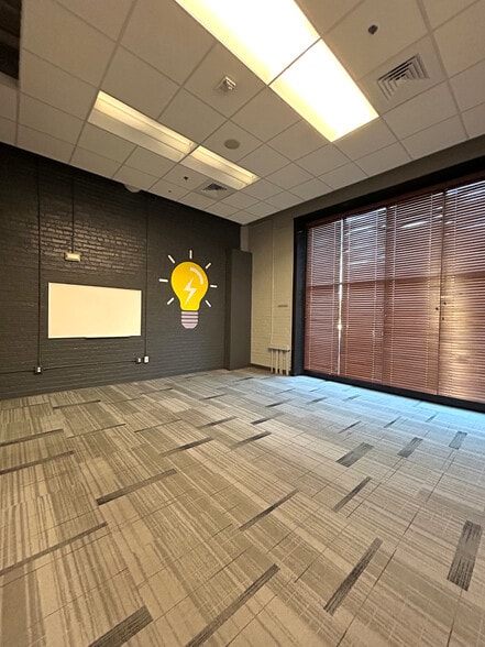 238 N Mead St, Wichita, KS for lease - Interior Photo - Image 3 of 13