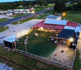 More details for 6223 W Roundbunch Rd, Orange, TX - Retail for Sale