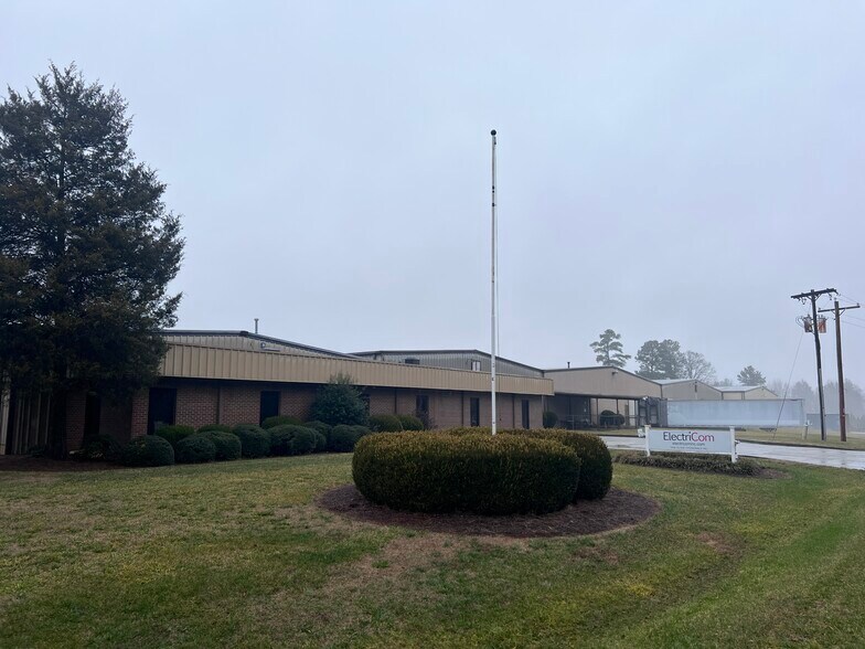 1638 Clyde Fitzgerald Rd, Linwood, NC for sale - Building Photo - Image 1 of 1