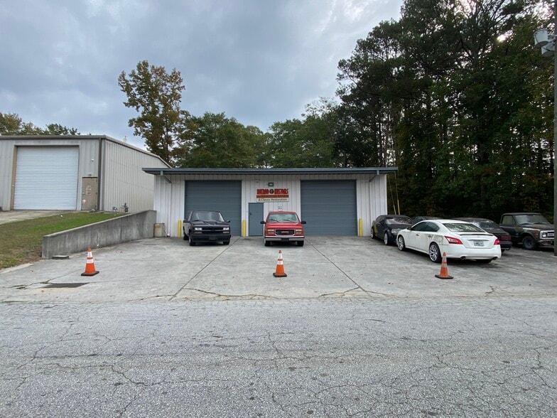 6215 Hotel St, Austell, GA for lease - Building Photo - Image 2 of 13