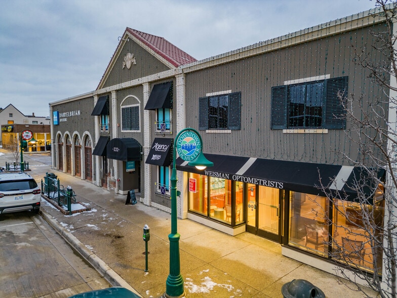 222 S Main St, Rochester, MI for lease - Building Photo - Image 3 of 6