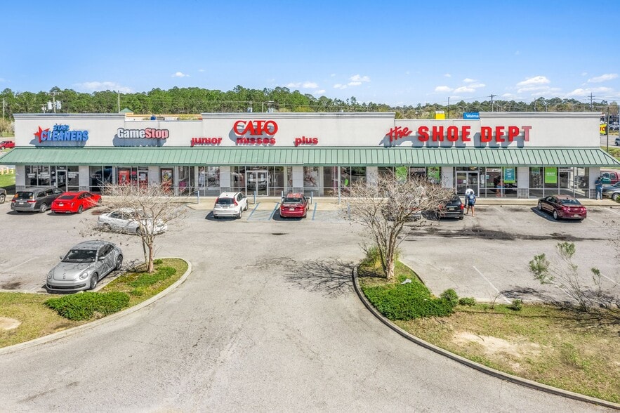 3907-3921 Bienville Blvd, Ocean Springs, MS for lease - Building Photo - Image 2 of 7