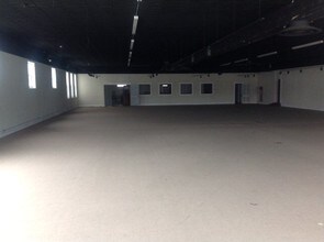 110 Market St, Onancock, VA for sale Interior Photo- Image 1 of 3