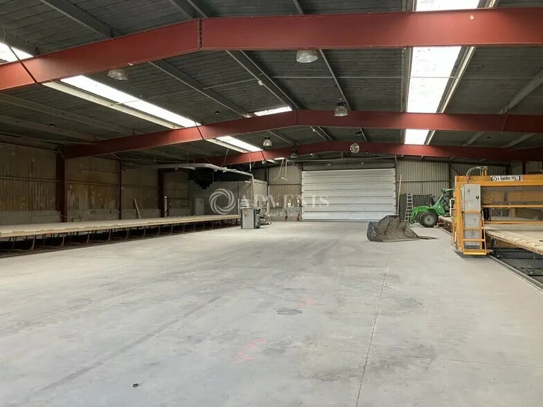 Flex in Foëcy for sale - Interior Photo - Image 3 of 7