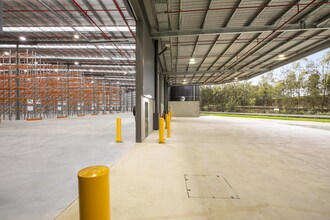 5 Yarrawa St, Prestons for lease Interior Photo- Image 2 of 5