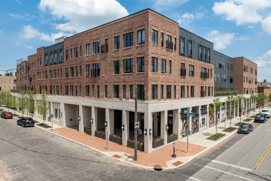 Jaeger Square - Commercial Real Estate