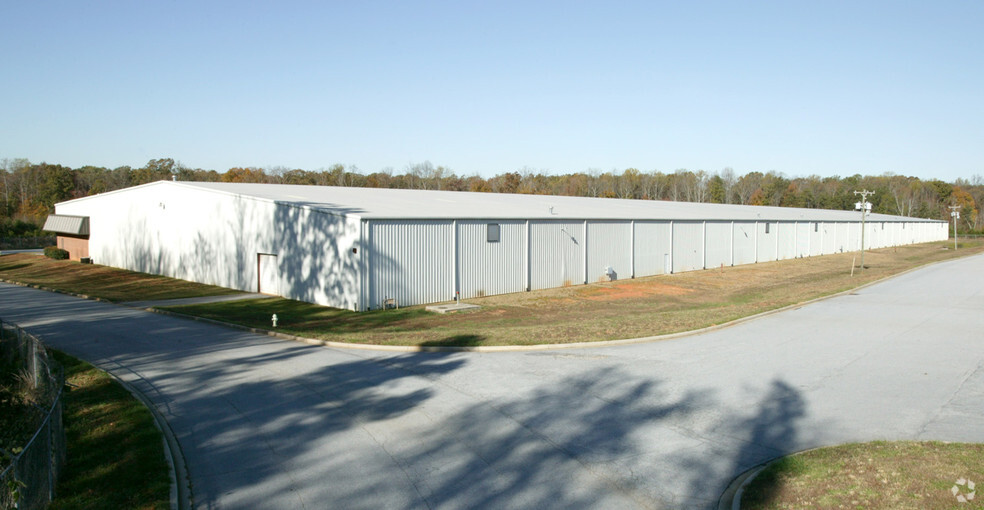 6410 Augusta Rd, Greenville, SC for lease - Building Photo - Image 3 of 12