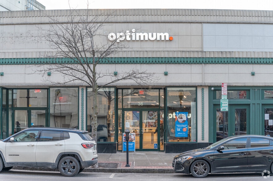 24-46 Mamaroneck Ave, White Plains, NY for lease - Building Photo - Image 2 of 4