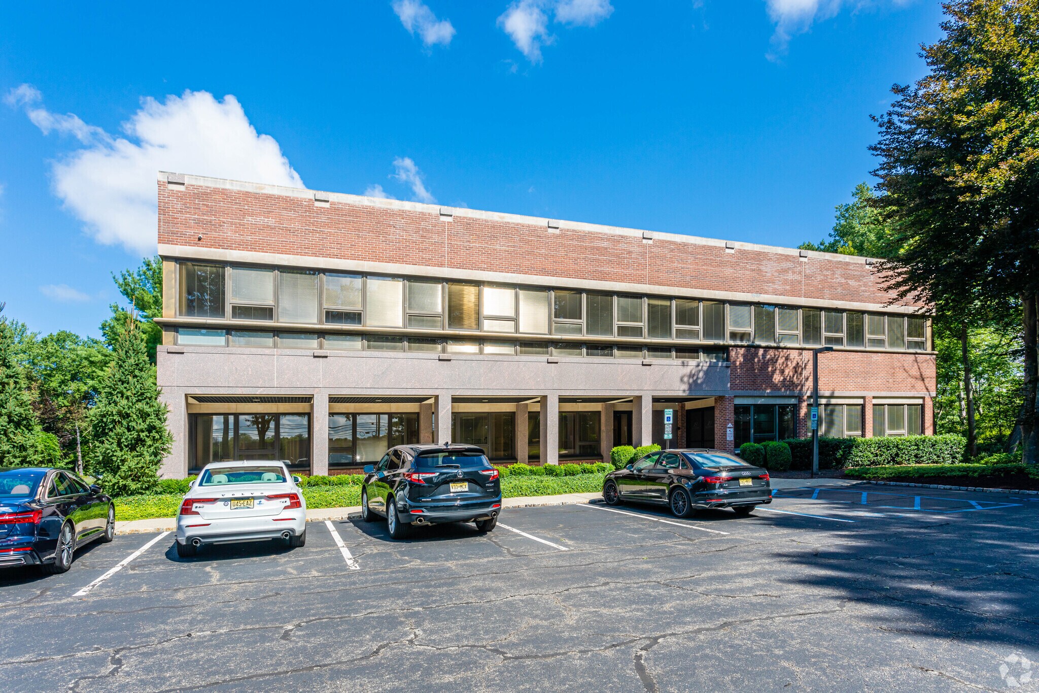 20 Commerce Blvd, Succasunna, NJ 07876 Office for Sale