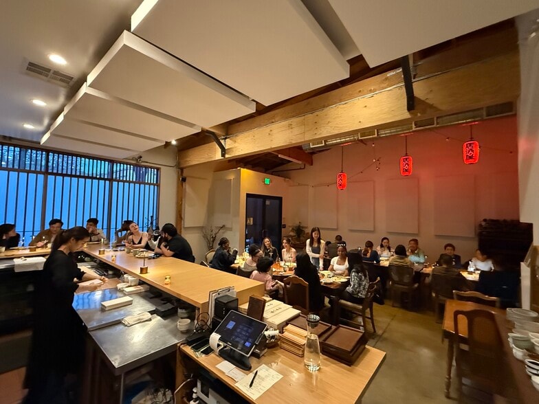 771 N Virgil Ave, Los Angeles, CA for lease - Building Photo - Image 2 of 6