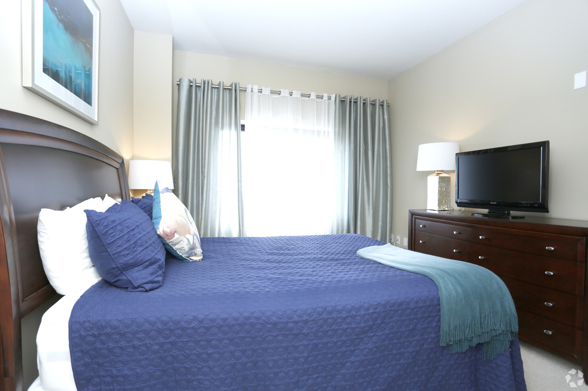 80 E Milton Ave, Rahway, NJ 07065 Skyview FIVE (5) 2B/2B CONDOS FOR