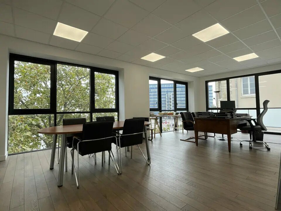 Office in Le Havre for lease Interior Photo- Image 1 of 4