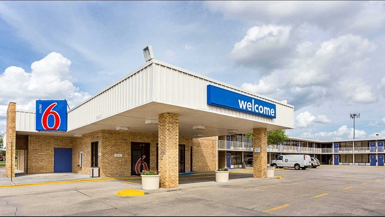 10445 Rieger Rd, Baton Rouge, Ln, Baton Rouge, LA for sale Building Photo- Image 1 of 1