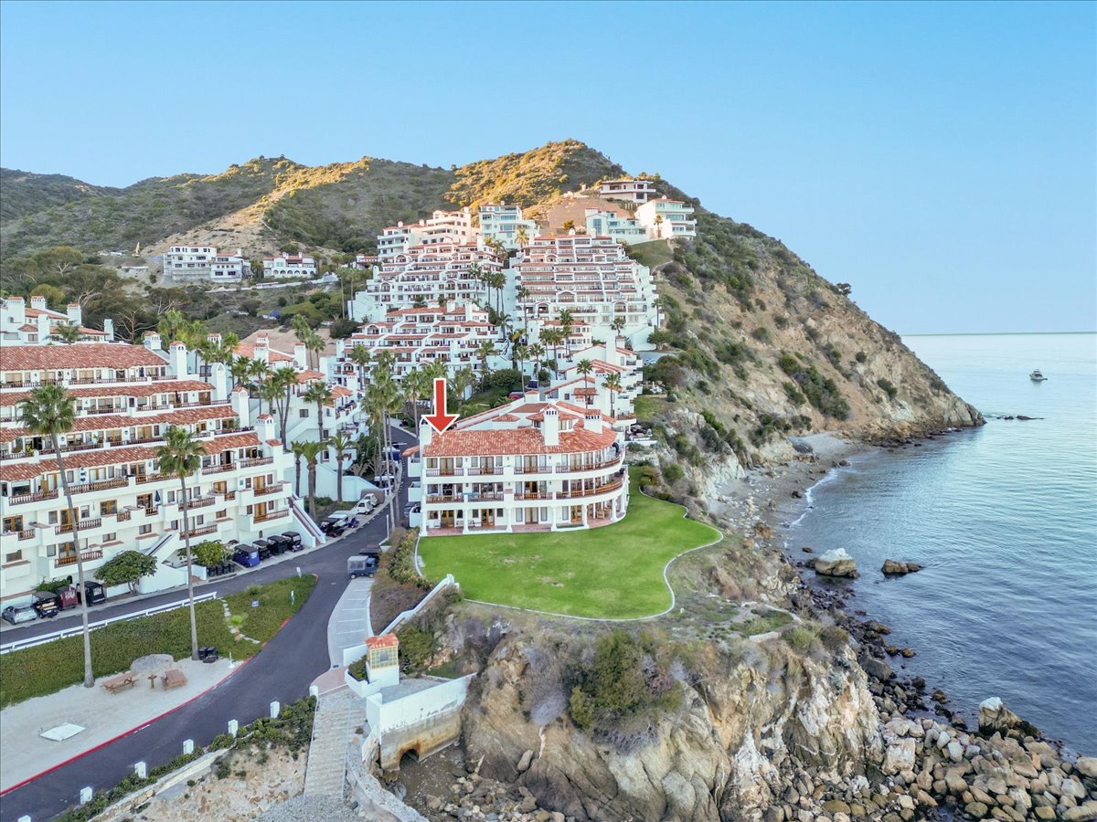 68 Playa Azul, Avalon, CA for sale Primary Photo- Image 1 of 1