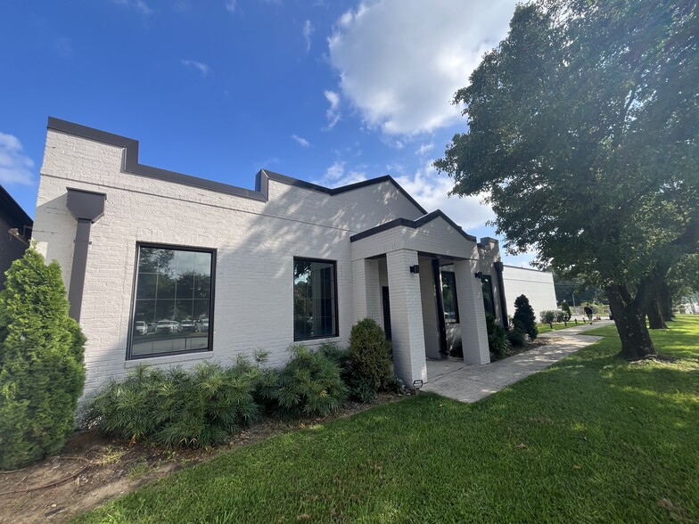 1109 E Ozark Ave, Gastonia, NC for lease - Building Photo - Image 3 of 14