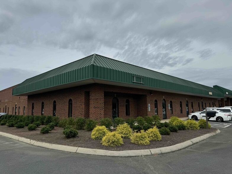 140-164 Corporate Blvd, Indian Trail, NC for lease - Building Photo - Image 1 of 13