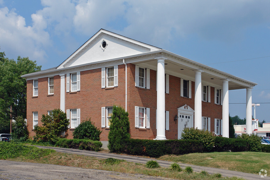 9051 Colerain Ave, Cincinnati, OH for sale - Primary Photo - Image 1 of 1