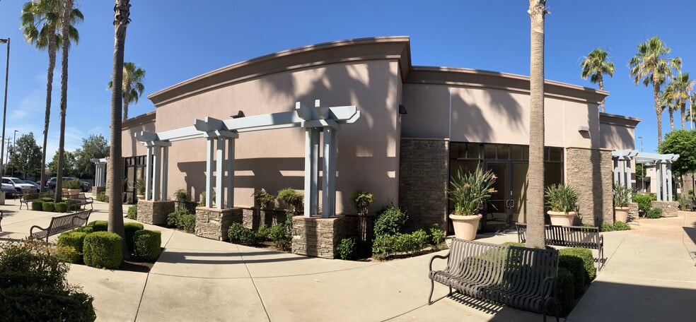 1010 Calloway Dr, Bakersfield, CA for lease - Building Photo - Image 3 of 6