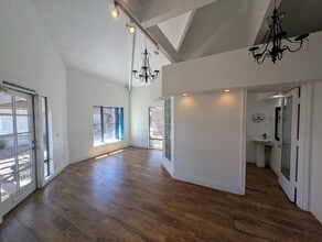 73260 El Paseo, Palm Desert, CA for lease Interior Photo- Image 2 of 12