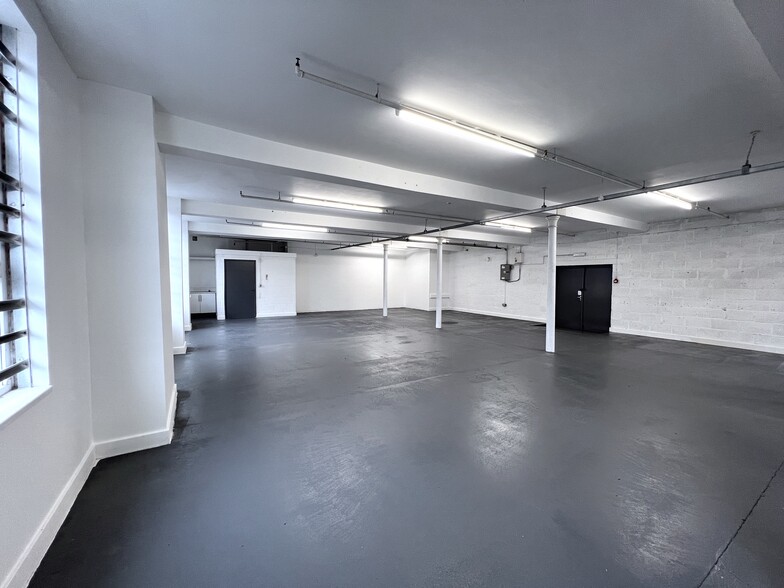 Foundry Lane, Leicester for lease - Interior Photo - Image 2 of 3