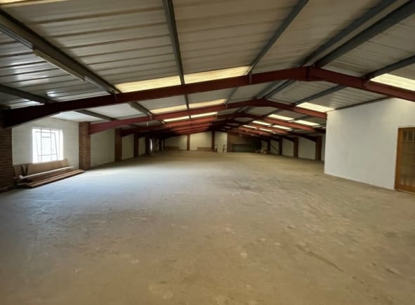 30 Abbey Av, Wembley for sale - Interior Photo - Image 2 of 3