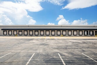 1350 Tradeport Dr, Orlando, FL for lease Building Photo- Image 2 of 9