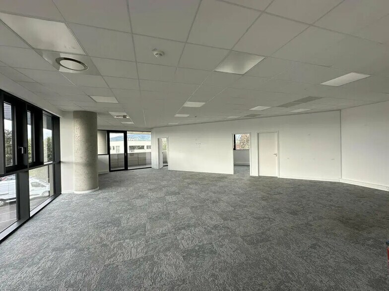 Office in Obernai for lease - Building Photo - Image 3 of 12