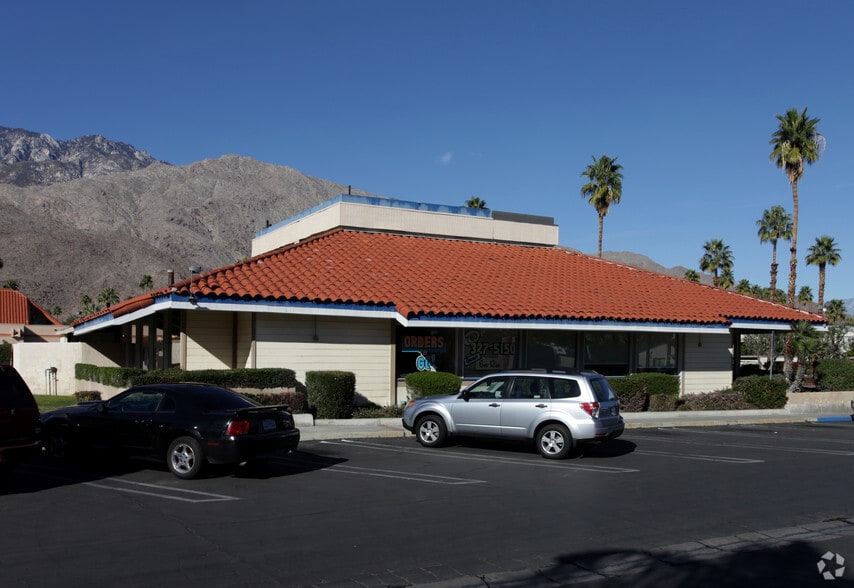 1243 E Palm Canyon Dr, Palm Springs, CA for sale - Building Photo - Image 2 of 17