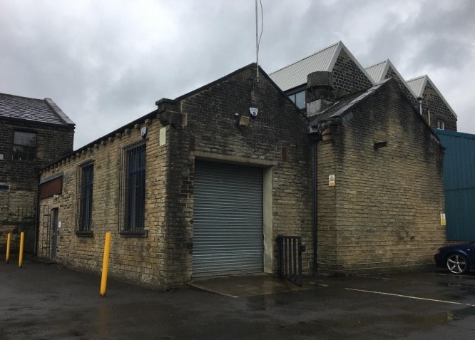 Burnley Rd, Halifax for sale Primary Photo- Image 1 of 1