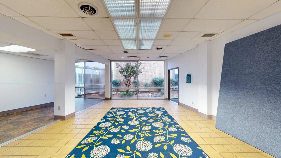 Premiere Corp. Campus | Bowie County, TX portfolio of 2 properties for sale on LoopNet.com - Matterport 3D Scan - Image 3 of 48