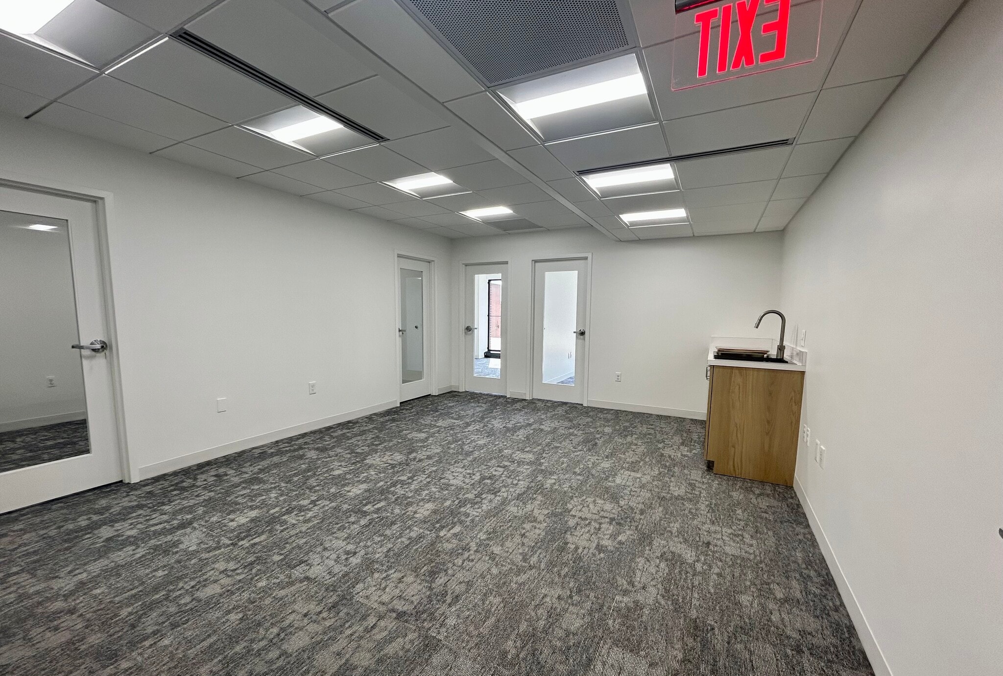3222 NW N St NW, Washington, DC for lease Interior Photo- Image 1 of 6