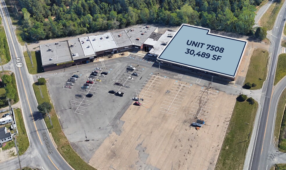 7506-7528 Mechanicsville Tpke, Mechanicsville, VA for lease - Building Photo - Image 2 of 8