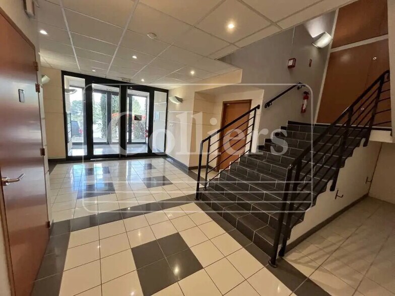 860 Rue René Descartes, Aix-en-Provence for lease - Building Photo - Image 3 of 6