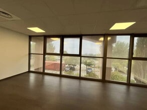 155 Voie Ariane, La Ciotat for sale Interior Photo- Image 2 of 8