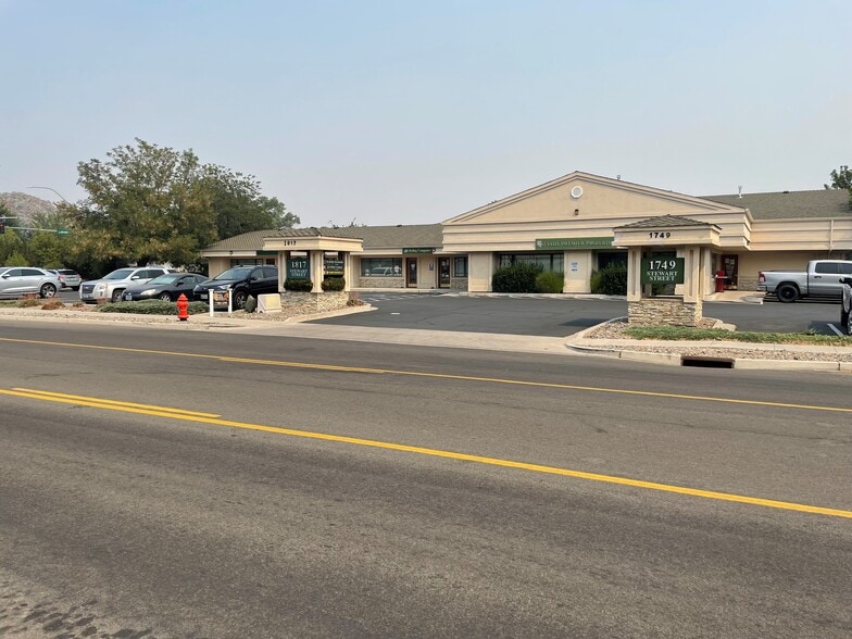 1817 Stewart St, Carson City, NV for lease - Building Photo - Image 1 of 8