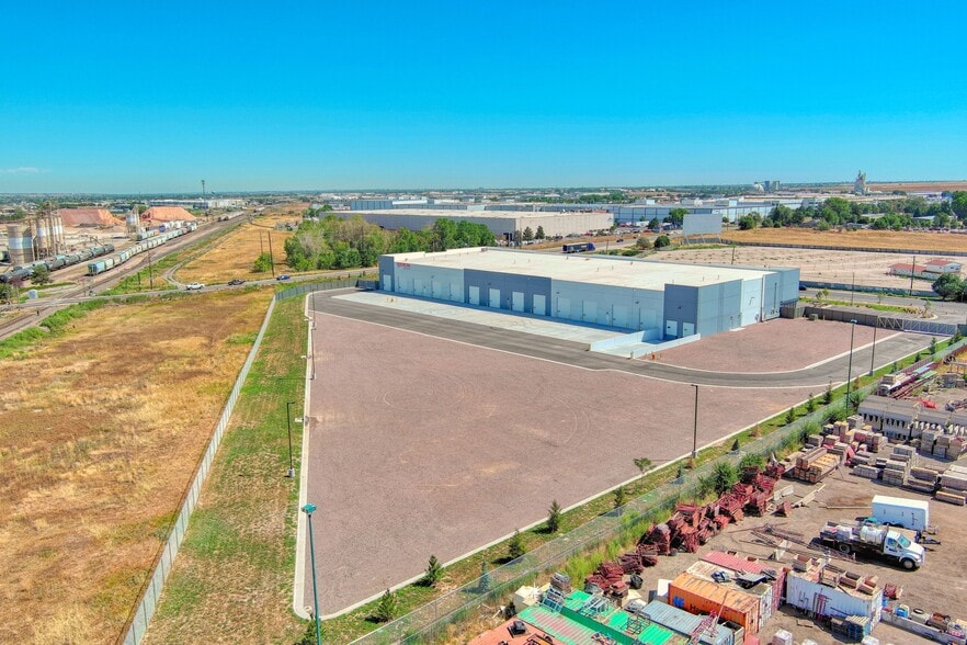 8705 Rosemary St, Commerce City, CO for lease - Building Photo - Image 3 of 19
