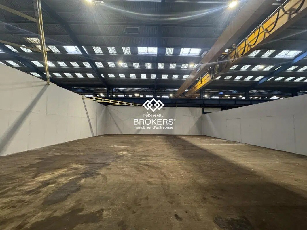 Industrial in Mitry-Mory for lease Interior Photo- Image 1 of 2