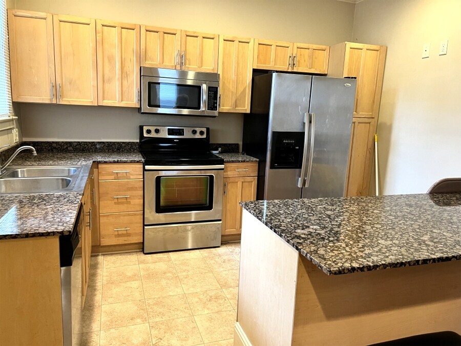 401 Adams Ave, Evansville, IN 47713 Multifamily for Sale