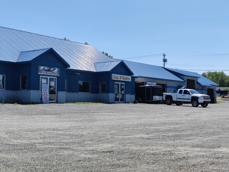 23 Pine St, Broadalbin, NY for sale - Primary Photo - Image 1 of 1