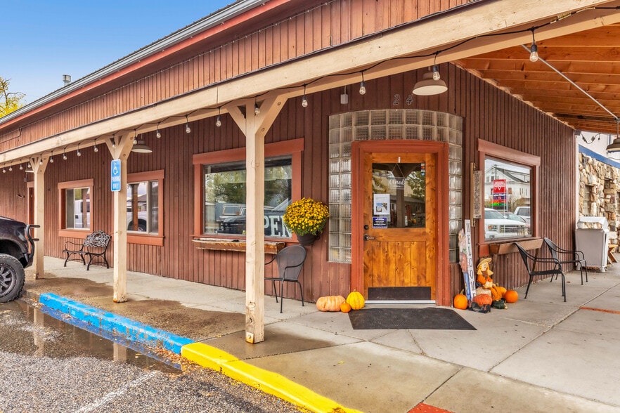 24 Main st, Three Forks, MT for sale - Primary Photo - Image 2 of 21