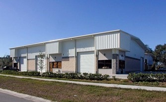 565 Frederica Ln, Dunedin FL - Warehouse