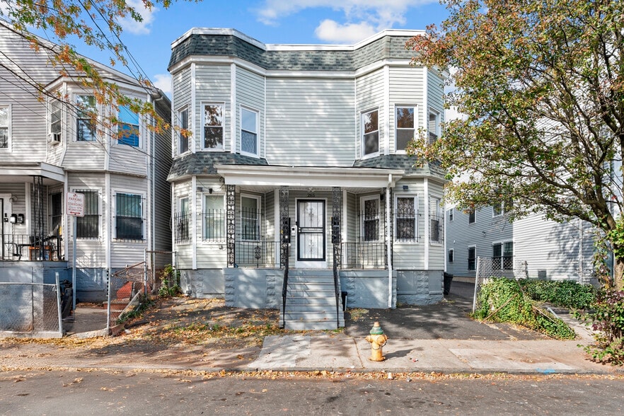 265 S 8th St, Newark, NJ for sale - Building Photo - Image 2 of 27