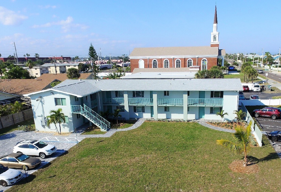 888 S Atlantic Ave, Cocoa Beach, FL for sale Primary Photo- Image 1 of 1