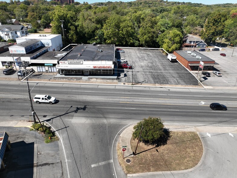 3701 Gallatin Pike, Nashville, TN for lease - Building Photo - Image 3 of 10