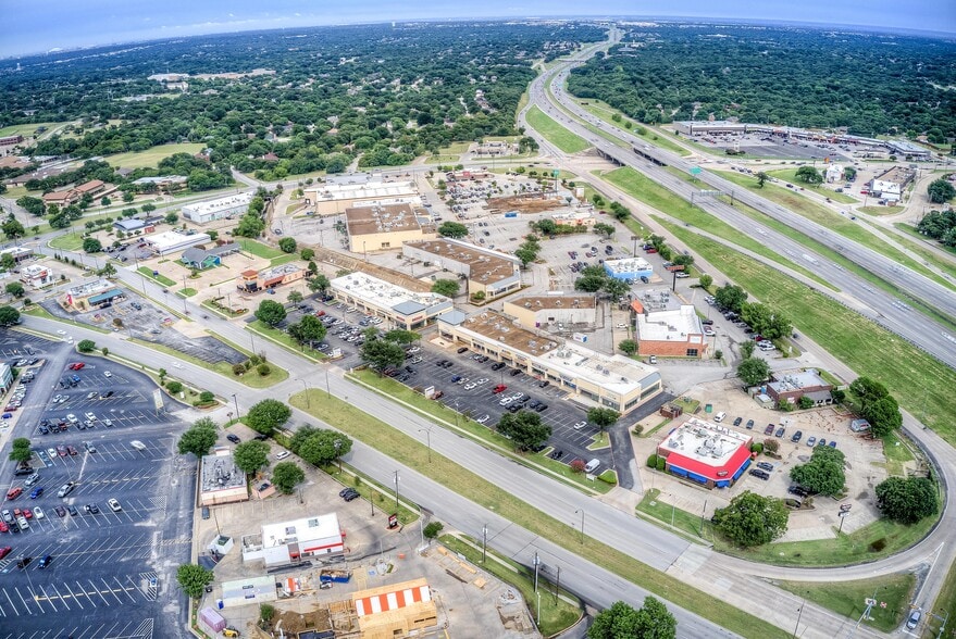 5801 W Interstate 20, Arlington, TX for lease - Building Photo - Image 2 of 15