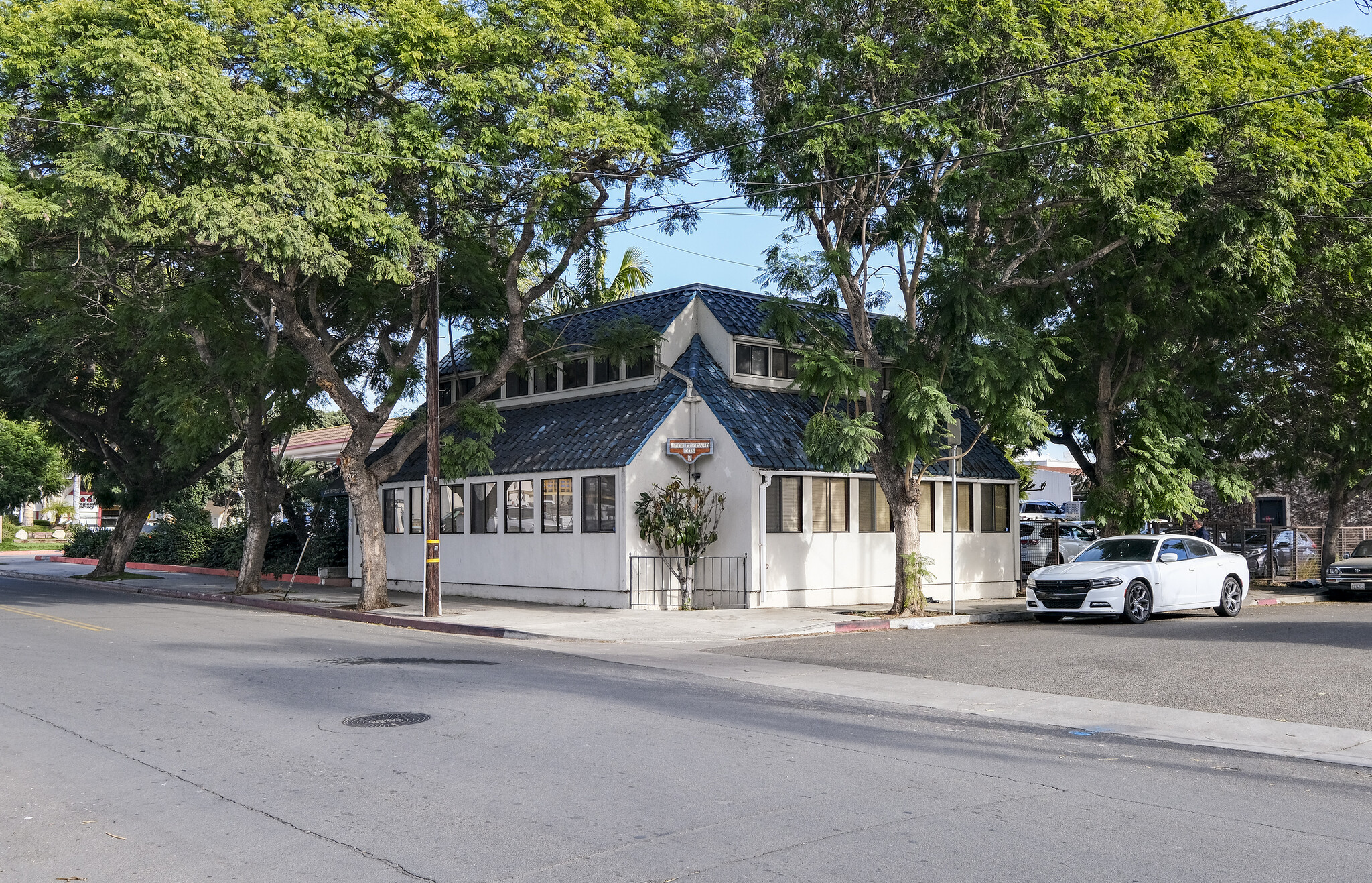 7 Ashley Ave, Santa Barbara, CA for sale Building Photo- Image 1 of 7