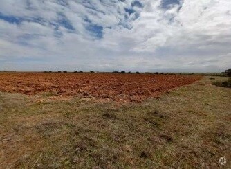 Urbanización Polígono 6, Fuentelahiguera de Albatages, Guadalajara for sale - Building Photo - Image 2 of 10