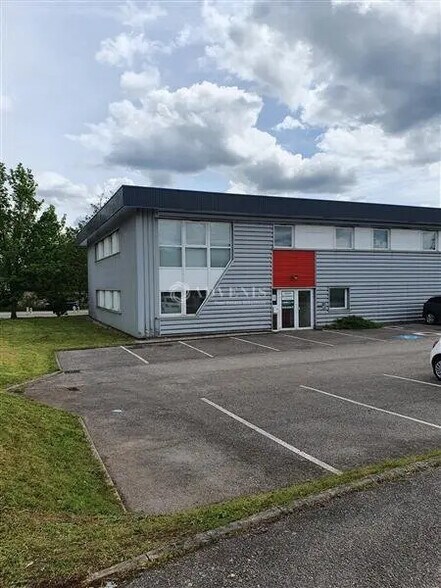 Office in Maxéville for lease - Building Photo - Image 2 of 7